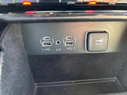 Used 2021 Jeep Grand Cherokee L Limited RWD image 27