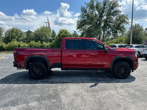 Used 2024 GMC Sierra 2500 AT4 w/ AT4 Premium Plus Package image 2