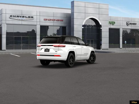 New 2026 Jeep Grand Cherokee Summit AWD/4WD image 7