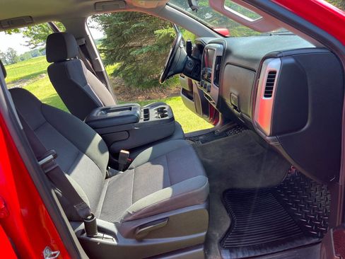 Used 2015 GMC Sierra 1500 SLE image 5