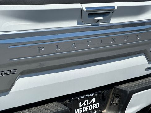 Used 2020 Ford F150 Platinum w/ Technology Package AWD/4WD image 27