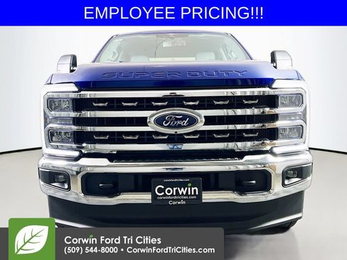 New 2026 Ford F250 XLT w/ XLT Premium Package AWD/4WD image 4