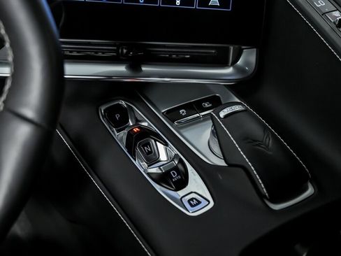 Used 2023 Chevrolet Corvette Stingray Preferred Cpe w/ Z51 Performance Package RWD image 29