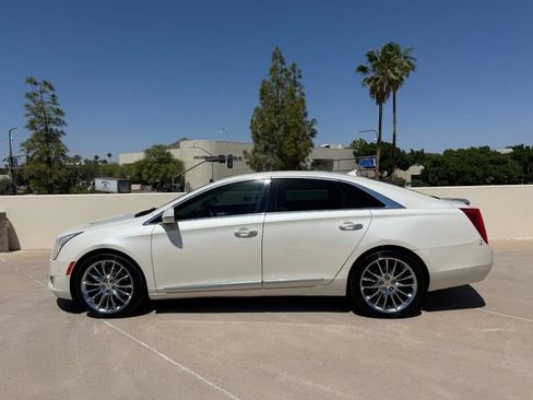 Used 2014 Cadillac XTS Platinum image 5