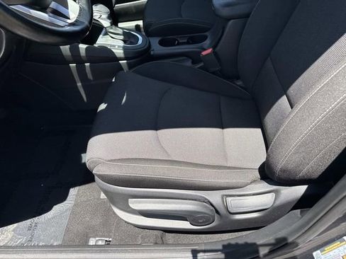 Used 2023 Kia Forte LXS FWD image 15