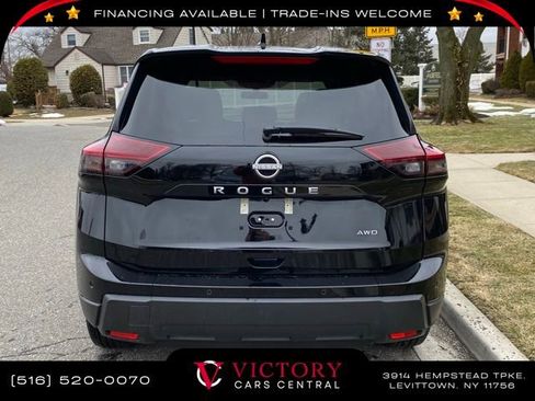 Used 2026 Nissan Rogue SV image 5