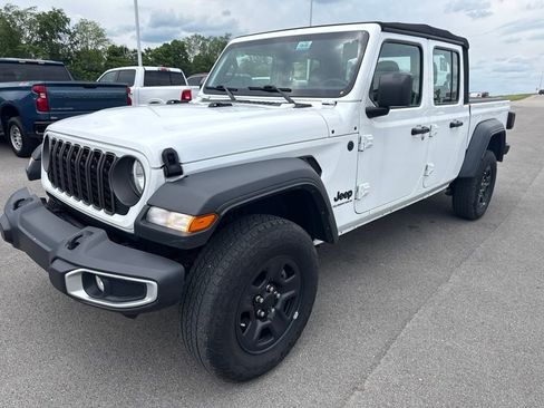 Used 2024 Jeep Gladiator Sport AWD/4WD image 1