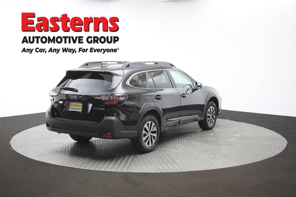 Used 2023 Subaru Outback Premium AWD/4WD image 39