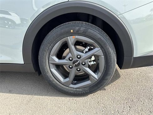 New 2026 Kia K4 LXS image 27