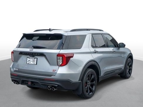 Used 2022 Ford Explorer ST w/ Equipment Group 401A AWD/4WD image 8