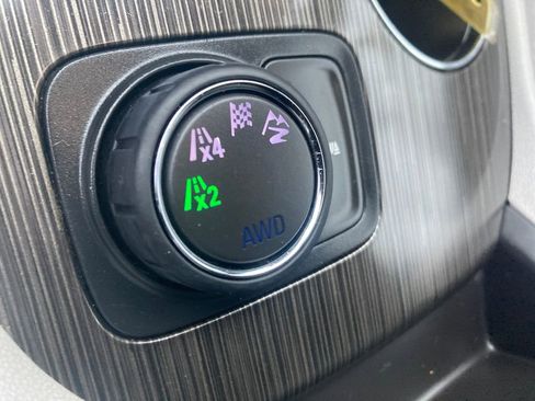 Used 2019 GMC Acadia SLT w/ LPO, Floor Liner Package image 38