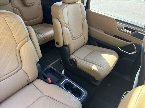 New 2026 INFINITI QX80 Luxe w/ Cargo Package image 49