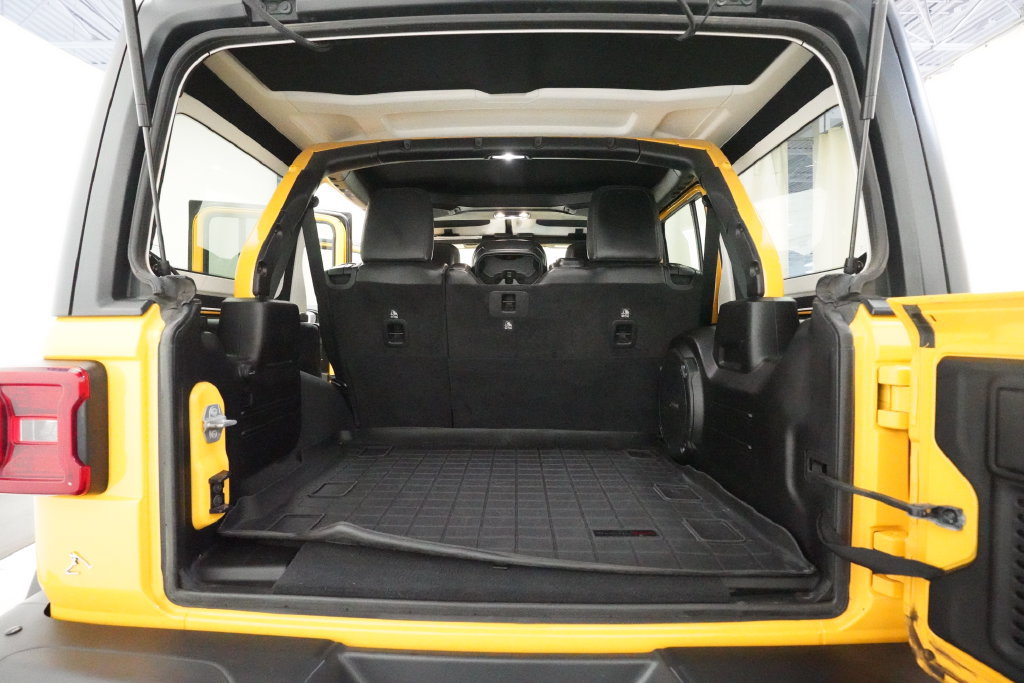 Used 2019 Jeep Wrangler Unlimited Rubicon AWD/4WD image 10
