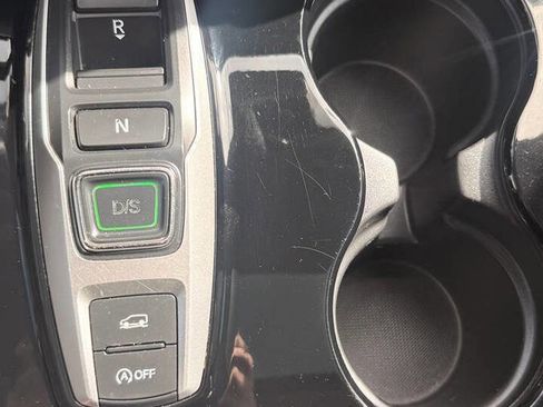 Used 2017 Honda Pilot Touring image 23