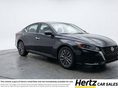 Used 2025 Nissan Altima 2.5 SV