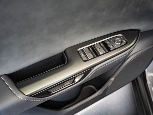 New 2026 Lexus RZ 450e AWD image 21