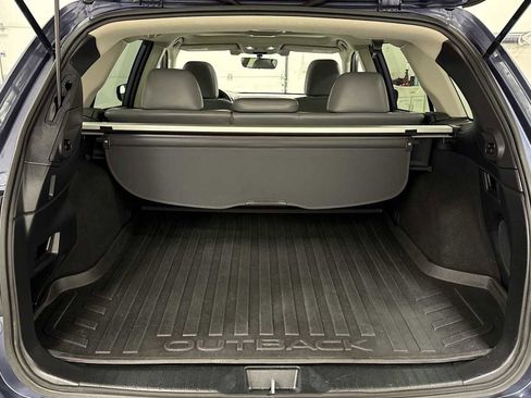 Used 2018 Subaru Outback 2.5i Limited image 28