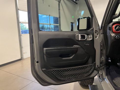 Used 2020 Jeep Wrangler Unlimited Rubicon AWD/4WD image 26