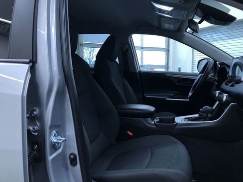 Certified 2025 Toyota RAV4 LE image 22