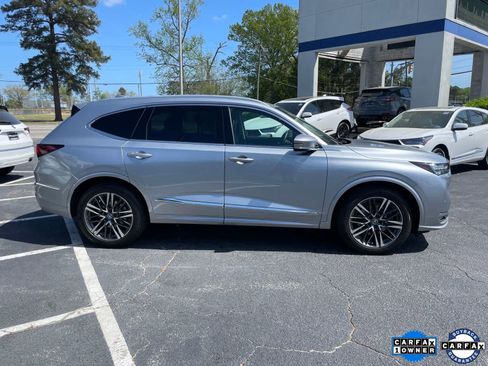 Certified 2025 Acura MDX SH-AWD w/ Advance Package image 6