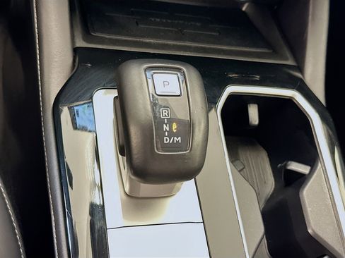 Used 2025 Mitsubishi Outlander SE AWD/4WD image 25