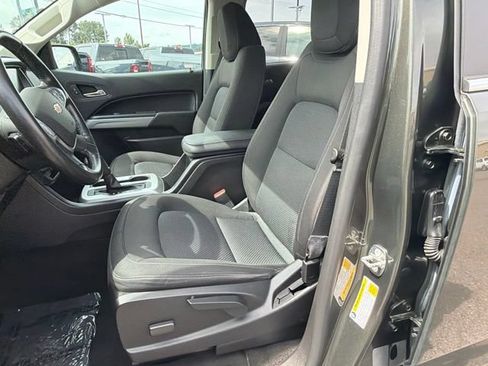 Used 2018 Chevrolet Colorado LT w/ LT Convenience Package AWD/4WD image 20