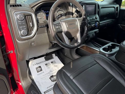 Used 2020 GMC Sierra 1500 Denali w/ Denali Ultimate Package AWD/4WD image 12
