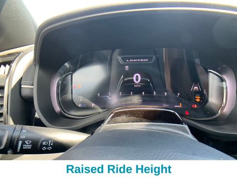 New 2025 RAM 1500 Limited image 16