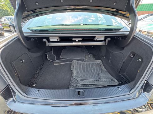 Used 2013 Mercedes-Benz E 350 4MATIC Sedan w/ Premium 1 Pkg image 10