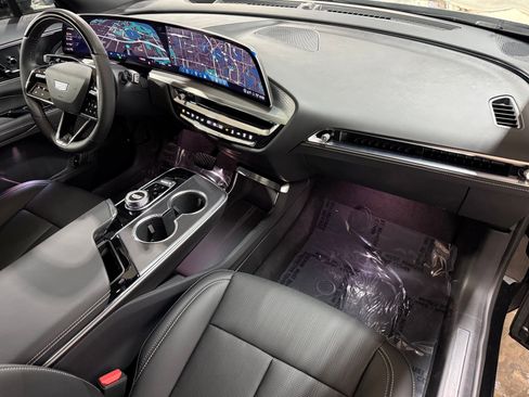 New 2026 Cadillac Lyriq Sport AWD/4WD image 46