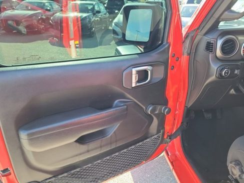 Used 2023 Jeep Gladiator Sport w/ Trailer Tow Package image 24