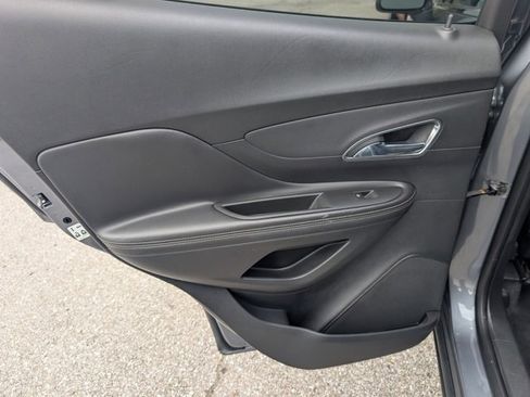Used 2015 Buick Encore FWD image 17