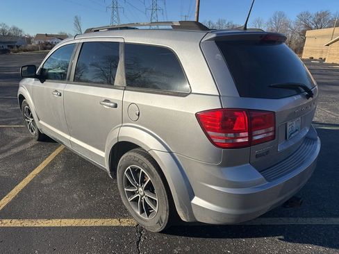 Used 2018 Dodge Journey SE w/ Connectivity Group image 5