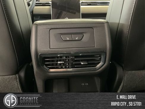New 2025 GMC Sierra EV Denali AWD/4WD image 21