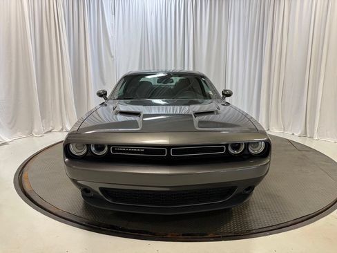 Used 2023 Dodge Challenger SXT RWD image 22