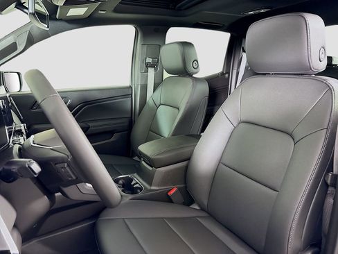 New 2025 GMC Canyon Elevation w/ Convenience Package image 20