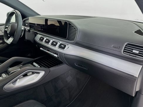 Certified 2025 Mercedes-Benz GLE 53 AMG GLE 53 AMG image 32