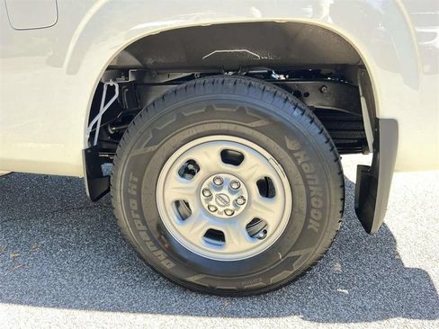 New 2026 Nissan Frontier S w/ Tow Package AWD/4WD image 9