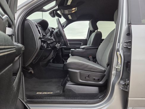 Used 2024 RAM 2500 Big Horn image 13