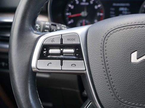 Certified 2022 Kia Telluride SX w/ SX Prestige Package AWD/4WD image 16