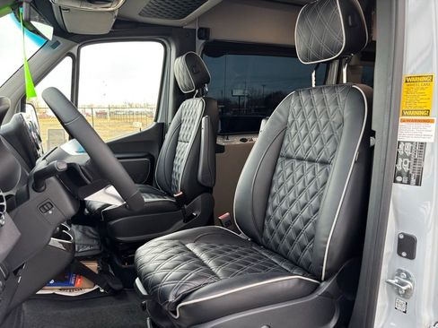 New 2025 Mercedes-Benz Sprinter 3500 image 22