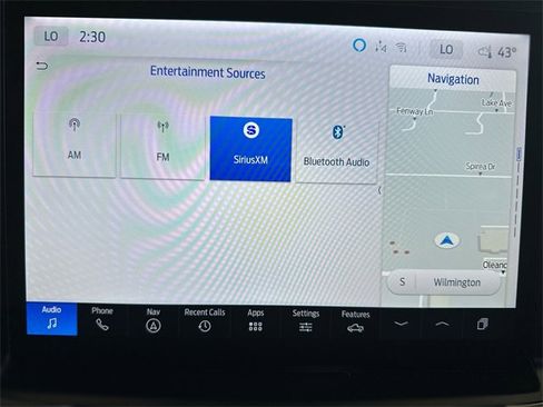 Used 2025 Ford F150 Lariat w/ Equipment Group 502A High image 17