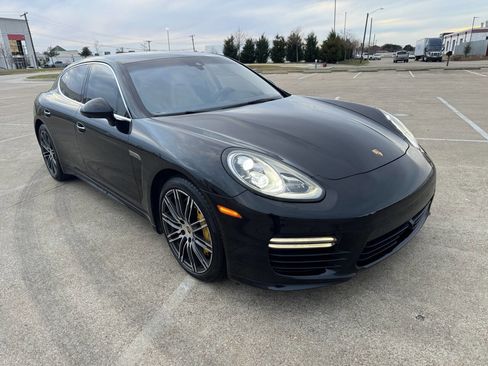 Used 2016 Porsche Panamera Turbo S image 2