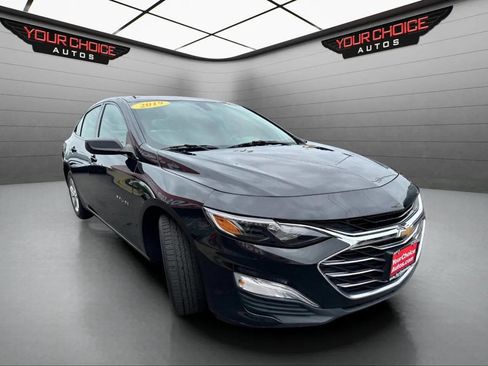 Used 2019 Chevrolet Malibu LS image 3