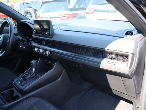 Certified 2023 Honda CR-V Sport image 9