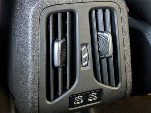 Used 2025 BMW X1 xDrive28i w/ Convenience Package image 18