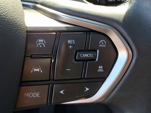 Used 2025 Lexus RX 350 Premium image 23