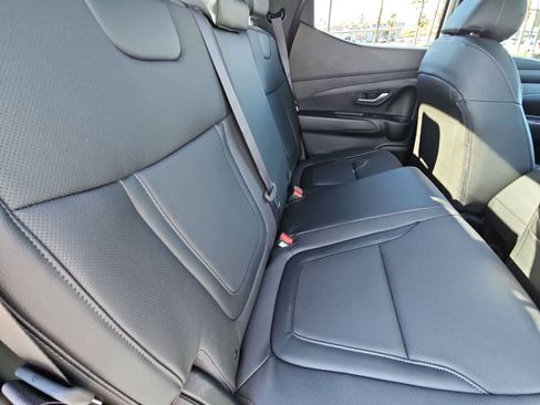 New 2026 Hyundai Santa Cruz SEL FWD image 17