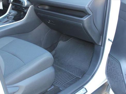 Certified 2024 Toyota RAV4 LE image 35