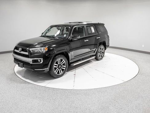 Used 2017 Toyota 4Runner Limited image 36